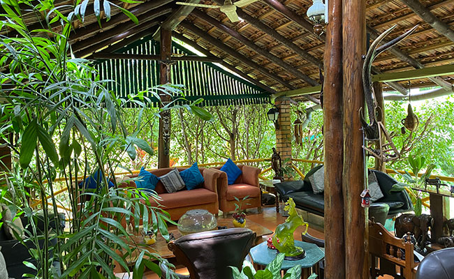 Airy Lounge 3